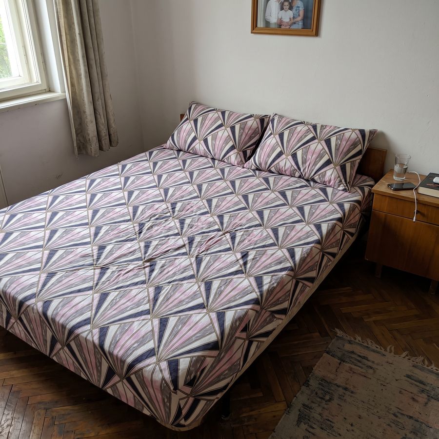 Huse de pat cu elastic: cum alegi mărimea potrivită și de ce merită
