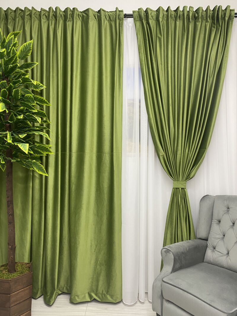 Draperie Catifea, UNI, Verde, Dimensiuni la Comanda, Rejansa Multifunctionala 10 cm, DP153