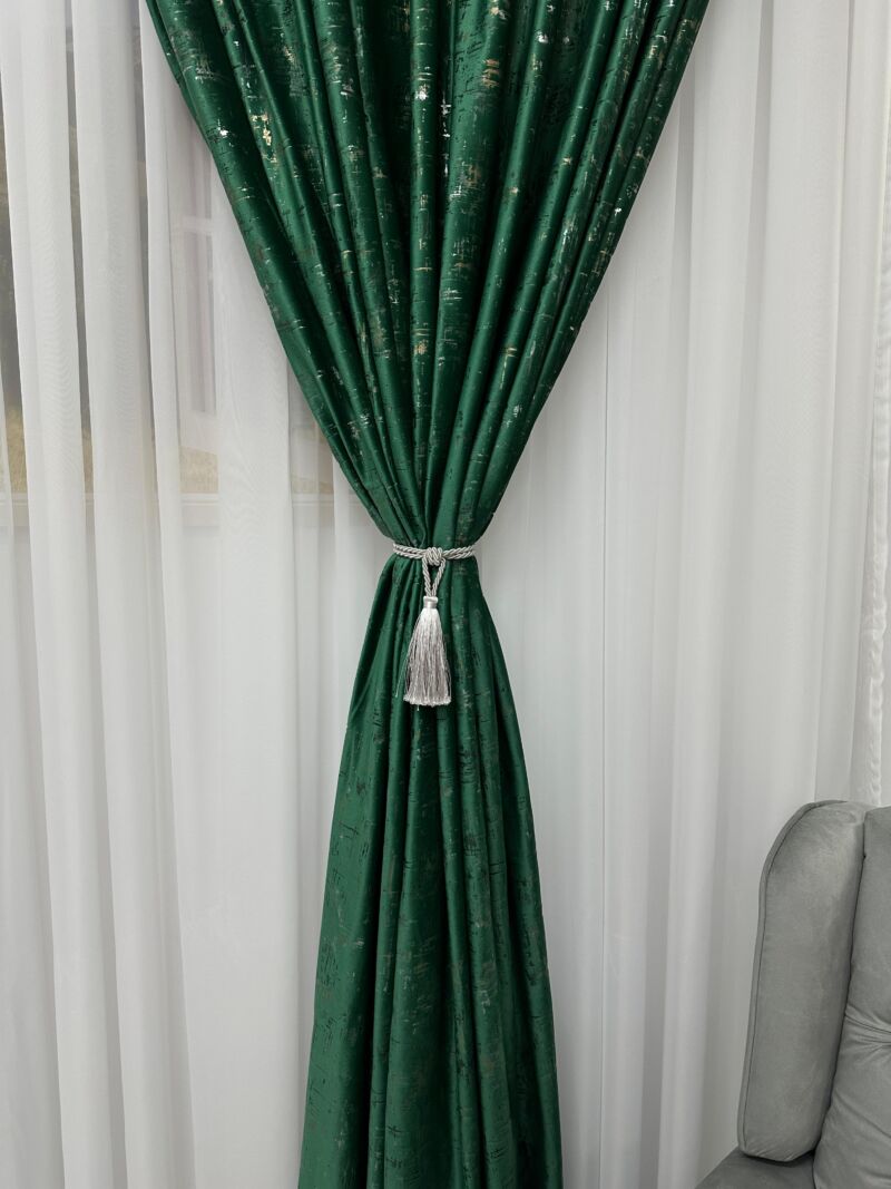 Draperie Catifea, UNI, Verde, Insertii Aurii, Dimensiuni la Comanda, Rejansa Multifunctionala 10 cm, DP106